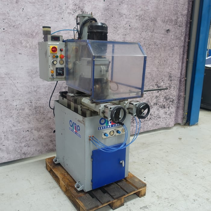 Used OMP Euromatic 370 S semi automatic circular saw - Ø100 mm.