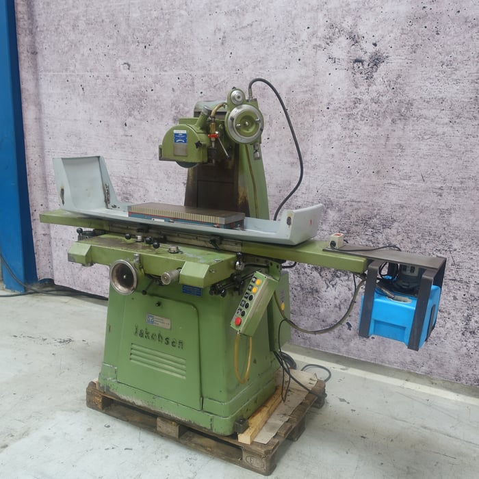 Used Jakobsen SJ 12 hydr. surface grinding machine - 500 x 250 mm.