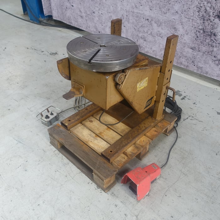 Used Esab Pema 250H motorized rotary welding table - 250 kg. 
