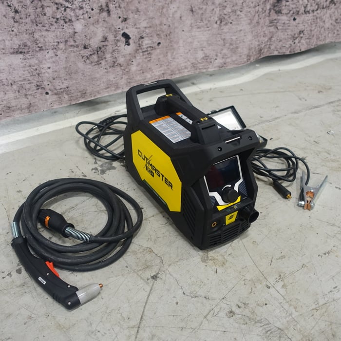 Demo Esab Cutmaster 30+ plasma cutter - 30 amp.