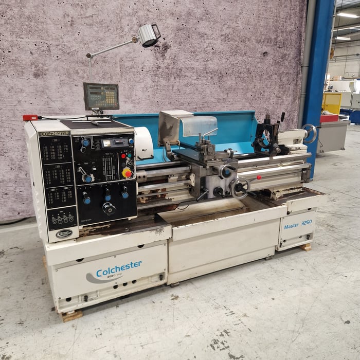 Used Colchester Master VS 3250 lathe - 170 x 1250 x 42 mm. 