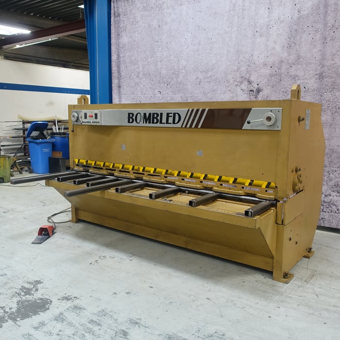 Used Bombled GTS 3010 hydr. shear - 3050 x 10 mm.