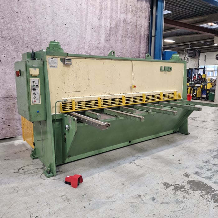 Used LVD HSL 31/12 hydr. shear- 3100 x 12,7 mm.