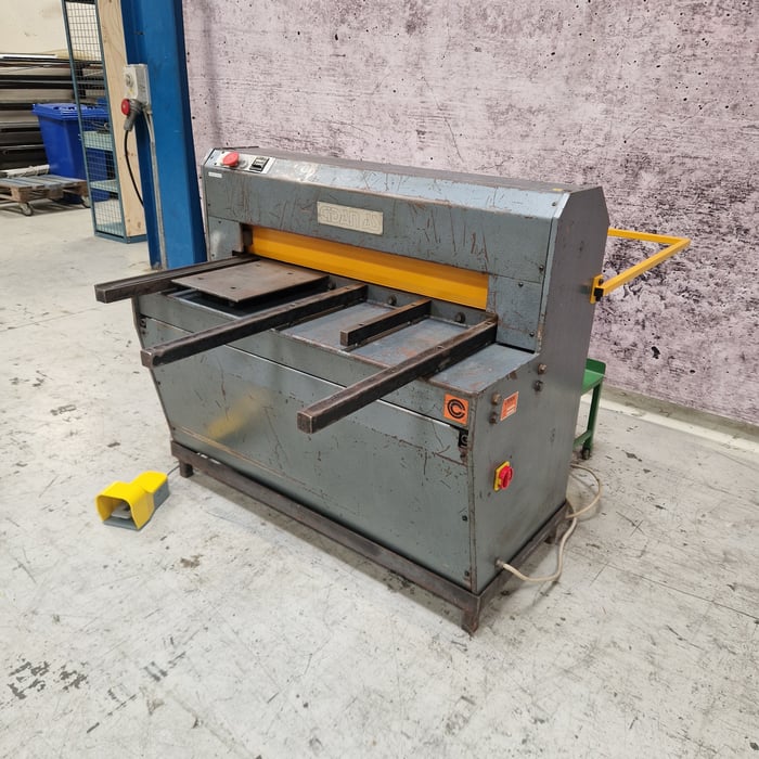 Used Cidan MSM 10/3,0 mechanical shear - 1040 x 3 mm. 