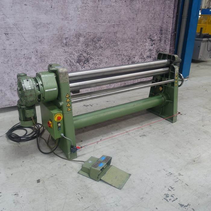 Used Nosstec 8266-1530 motorized sheet roller - 1540 x 3,0 mm. 